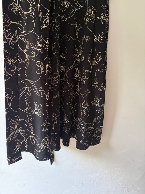 80's-90's Flower Drawing Black Dress.MADE IN U.S.A.