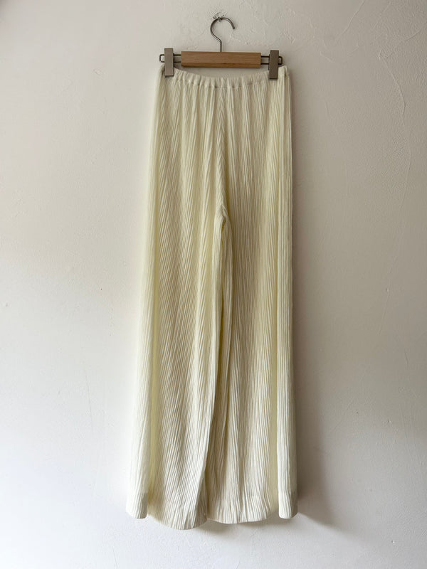 DOLCE&GABBANA white pleats pants.