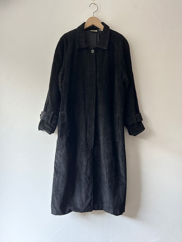 Corduroy black long coat.