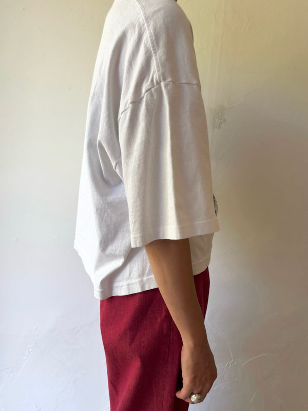 Nike gradation rogo tee.