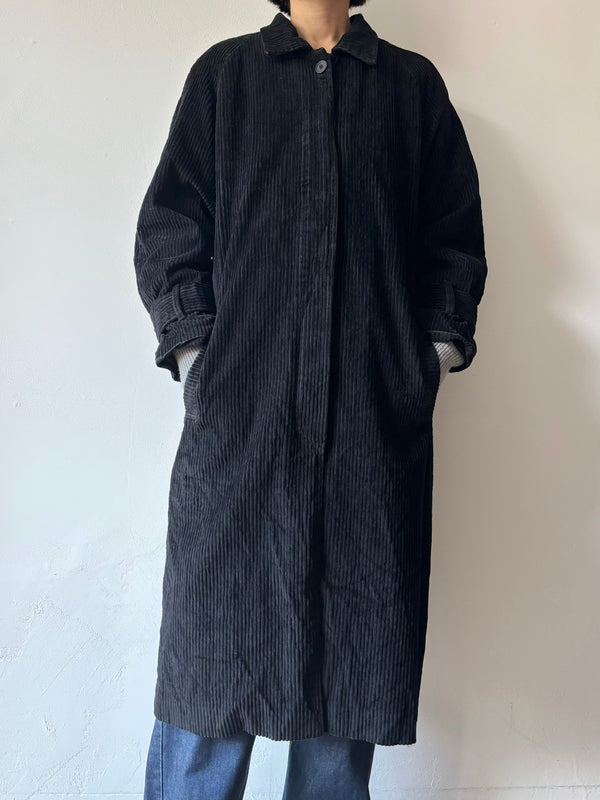 Corduroy black long coat.