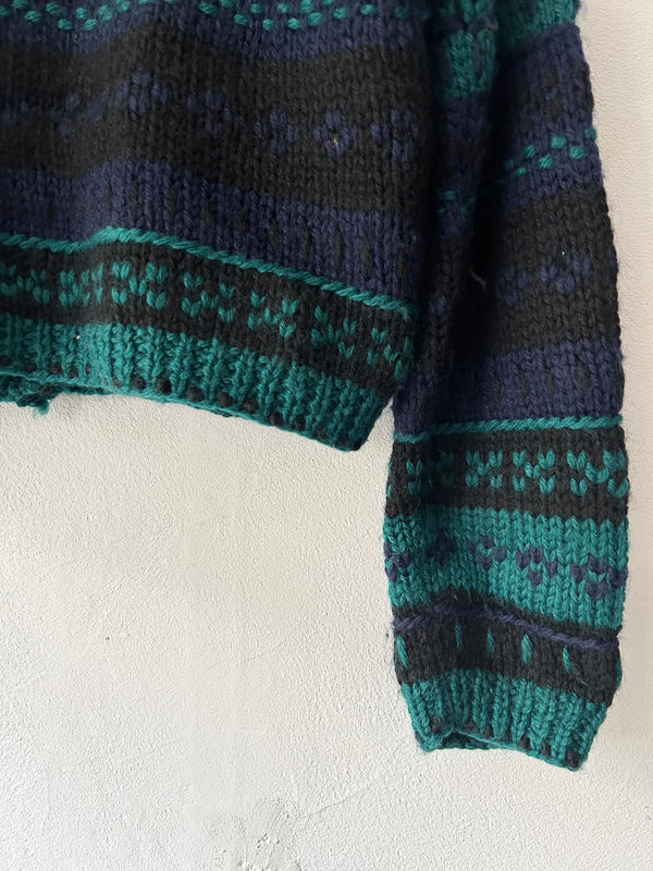 Black×green pattern knitting cardigan.