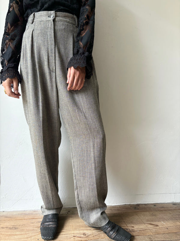 High waisted gray tweed pants.