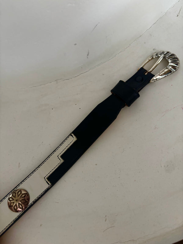 Vintage Black×White Leather Belt.