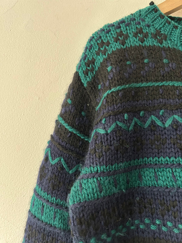 Black×green pattern knitting cardigan.