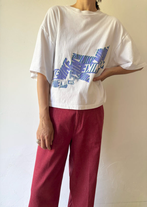 Nike gradation rogo tee.