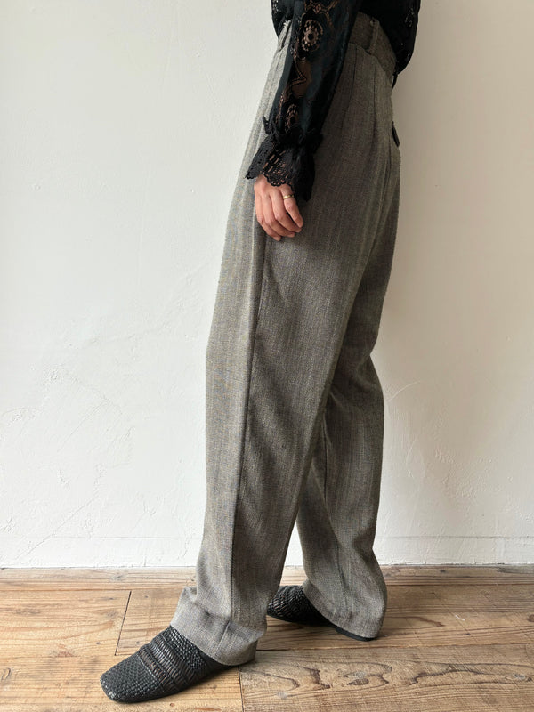 High waisted gray tweed pants.