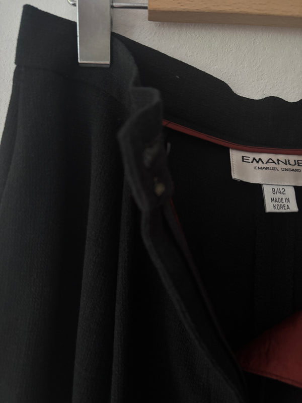 EMANUEL UNGARO Black Pants.