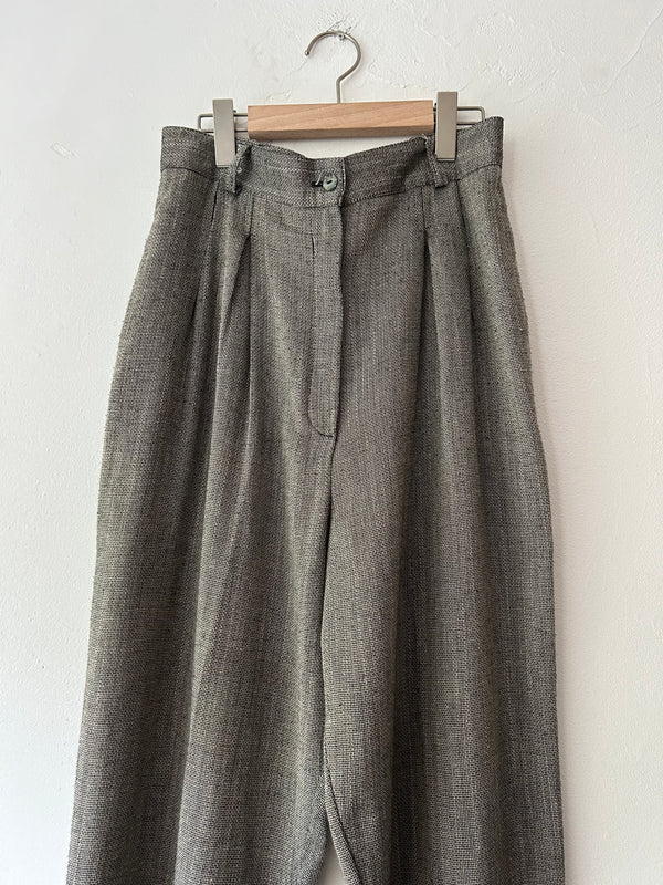 High waisted gray tweed pants.